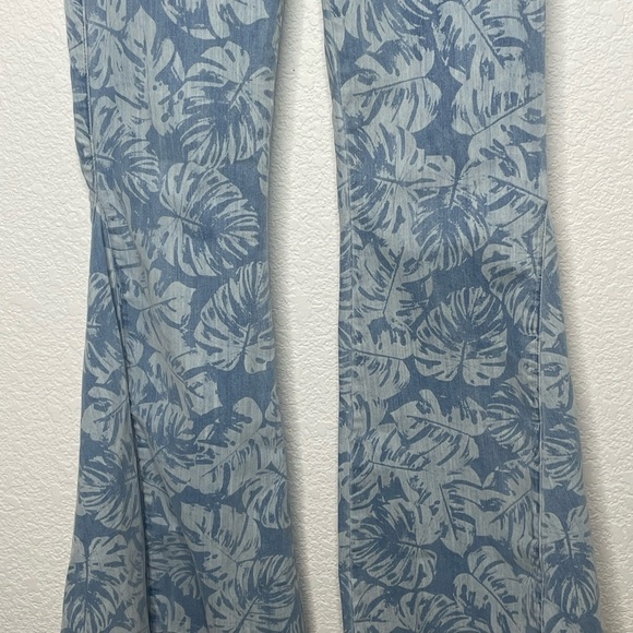 Show me your Mumu Blue jeans wide leg bell bottom Berkeley Bells small f… - Picture 4 of 11